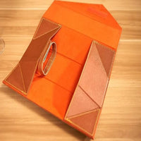 Closure-style Folding Wine Box